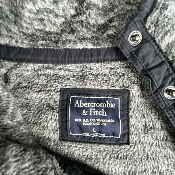 Abercrombie & Fitch Asymmetrical Snap Up Sweatshirt Women’s Sz L Quilted Fleece - Picture 5 of 8